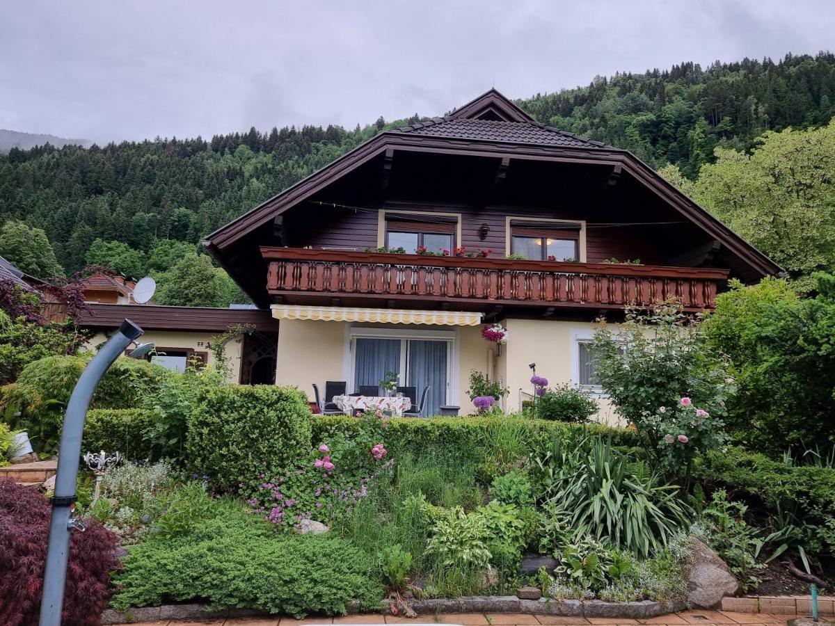Haus Flora - Ferienwohnung Bodensdorf Eksteriør billede