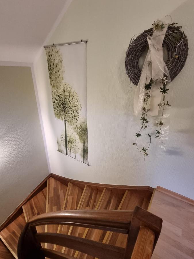 Haus Flora - Ferienwohnung Bodensdorf Eksteriør billede