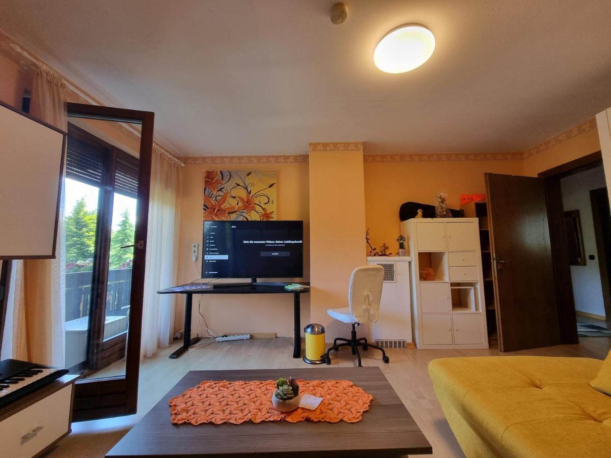 Haus Flora - Ferienwohnung Bodensdorf Eksteriør billede